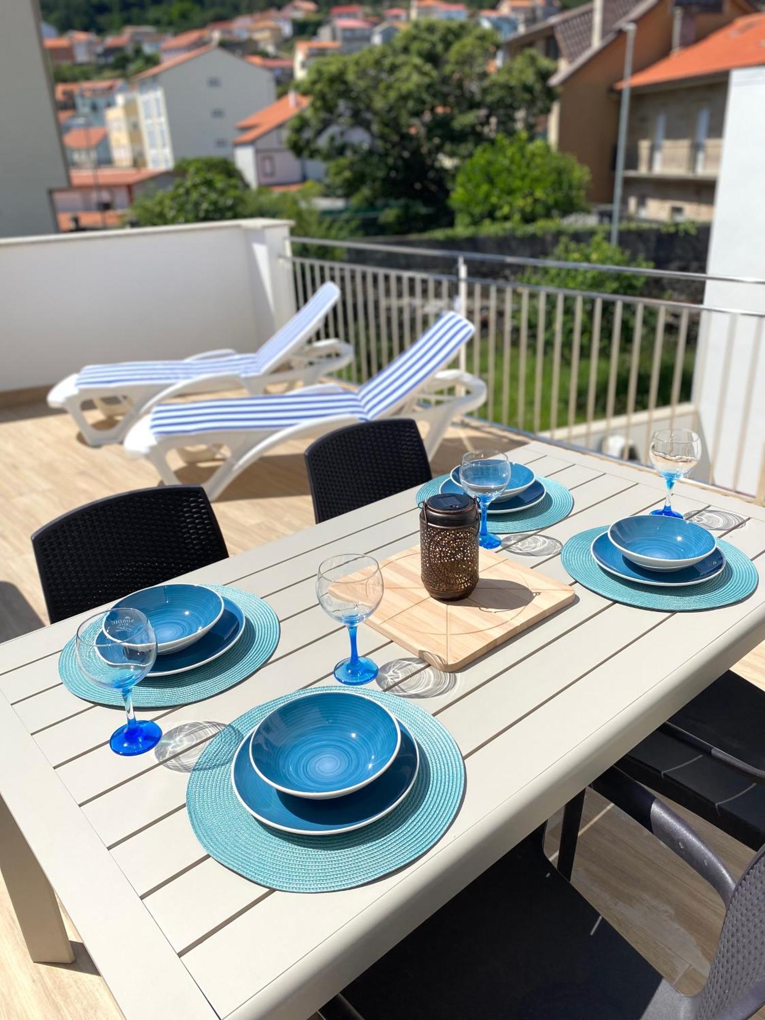 Apartamentos Ezaro Beach Dumbría Esterno foto
