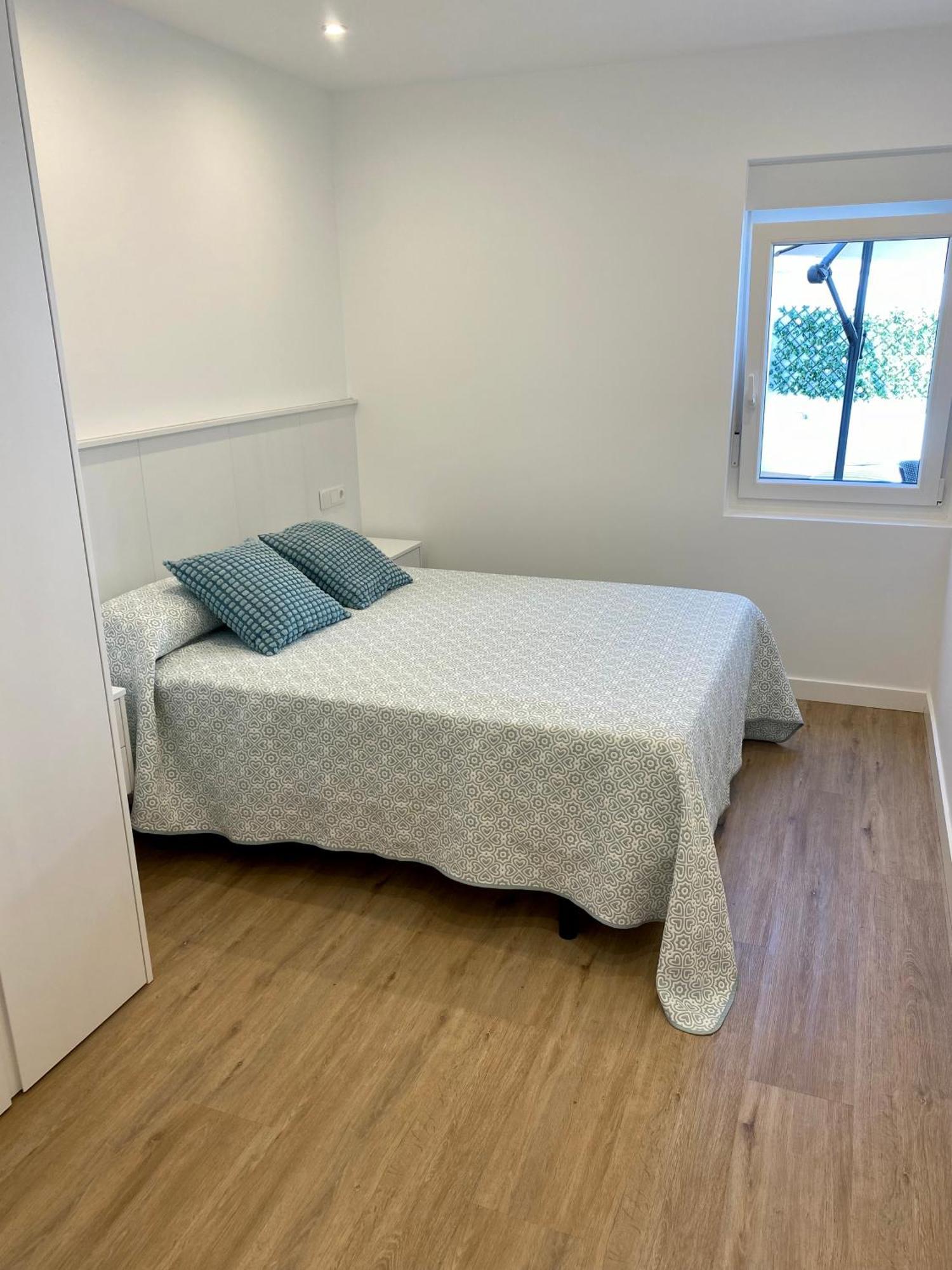 Apartamentos Ezaro Beach Dumbría Esterno foto